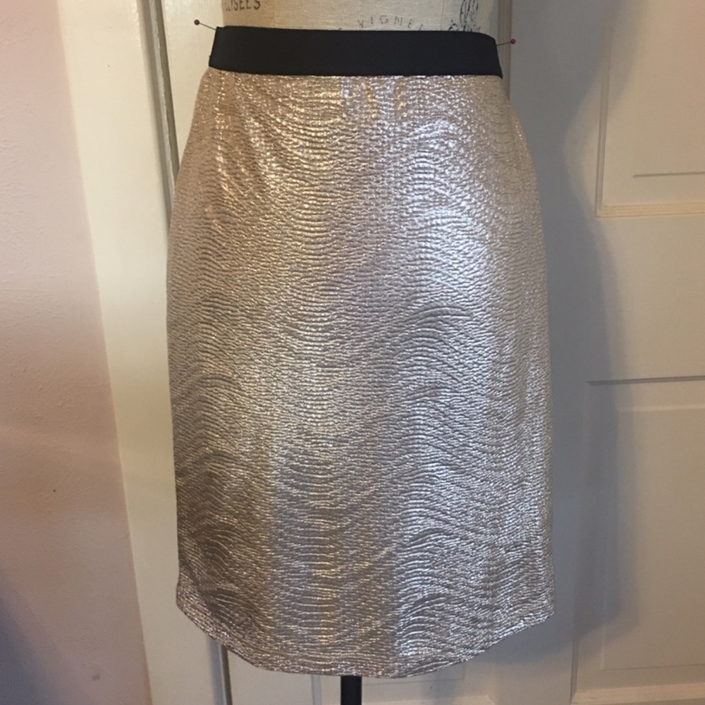 Forever 21 Metallic Gold Skirt